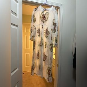 Boho maxi dress size small
